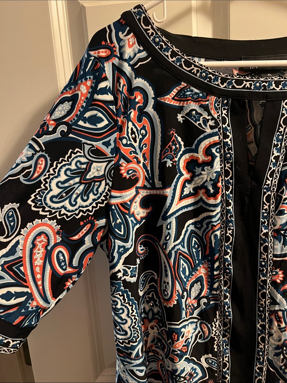 Printed blouse - Picture 2 of 5